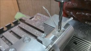 Уроки фрезерования или новая приспособа на поворотный стол