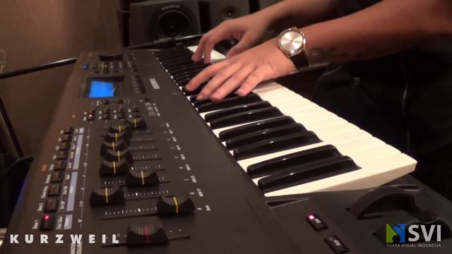 Kurzweil PC3K6 Piano Demo by Marthin Siahaan смотреть онлайн