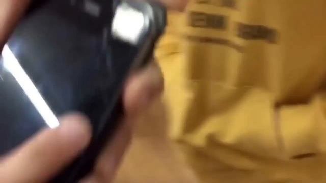 ШКОЛЬНИКИ В ШКОЛЕ РАЗБИЛИ НОВЫЙ IPHONE 7 !