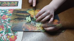 Салат с курицей, грибами и  морковкой по-корейски. Просто, вкусно и сытно.