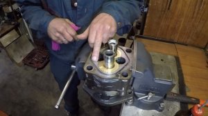 ?Ремонт насоса PARКER с John Deere?Диагностика и восстановление шестеренного насоса с JOHN DEERE?