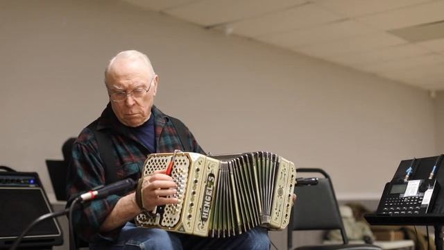 Silver Bells - Art Ohotto - North Star Concertina Club смотреть онлайн
