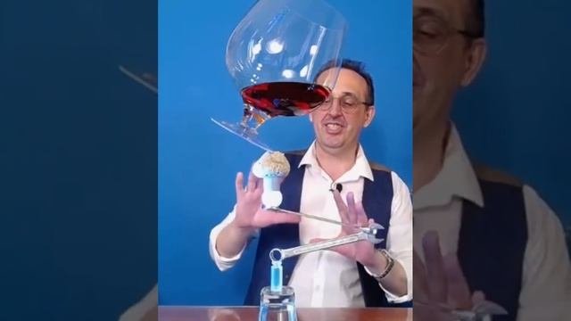 Действительно тонко чувствует