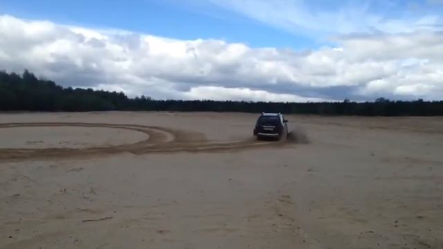 ДИЗЕЛЬНЫЙ ДАСТЕР ПО ПЕСКУ! смотреть онлайн