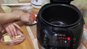 Домашние видео рецепты - куриная грудка с сыром и помидорами в мультиварке