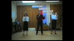 Жестовая песня "Мы желаем счастья вам"