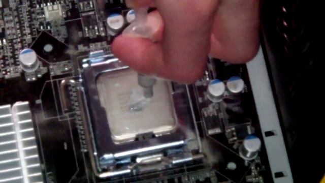 CPU (Prozessor) einbauen fuer Dummies: Tutorial #65
