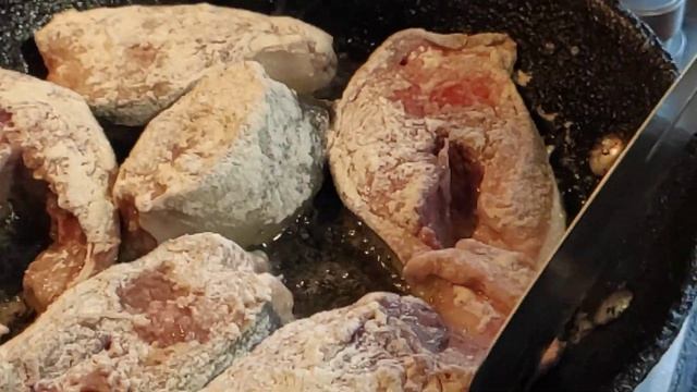 Горбуша на сковороде вкусная и сочная✧ Как приготовить горбушу✧ Как жарить горбушу
