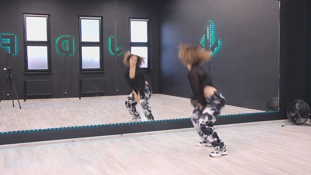 KARD - CAKE Dance Tutorial Русский Туториал