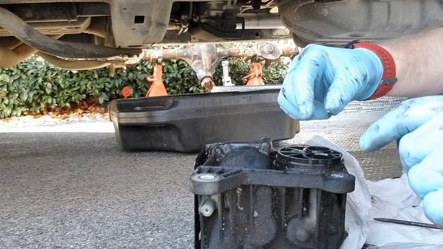 Leaking Lexus GX470 Transfer Case Actuator Fix Center Locker 4Runner Prado 120 смотреть онлайн