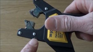 Jokari FKZ Wire Strippers review and demo. Jokari automatic cable strippers!