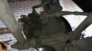 Замена поддона, переборка заднего тормозного цилиндра MAZDA 626.