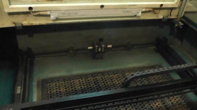 Часть 3. Лазерный гравёр Халк- запуск верхней и нижней вытяжки.. смотреть онлайн