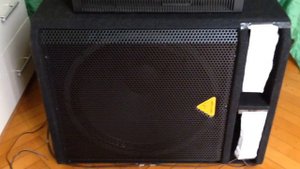 Behringer VP1800S 18" Subwoofer Test