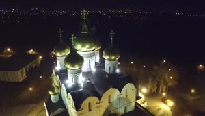 "Город Князь" (Авторы – Н. Добронравов, А. Пахмутова)