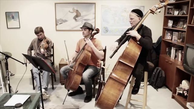 Fly me to the Moon jazz trio