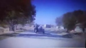 Уходит от ментов на мотоцыкле(Смотреть до конца)