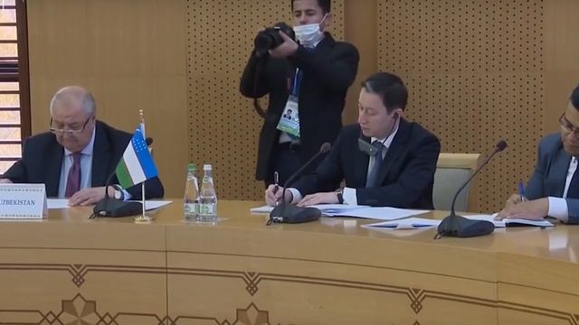 ОНА СУЩЕСТВУЕТ! ВПЕРВЫЕ ПОКАЗАЛИ ЖЕНУ ПРЕЗИДЕНТА! САММИТ В АШХАБАДЕ И КУРС ДОЛЛАРА! смотреть онлайн