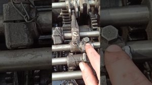 самодельная вилка дополнительной передачи на КПП ДТ 20