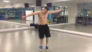 NILETTO танцует под РУКИ ВВЕРХ