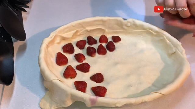 Из КЛУБНИКИ готовлю только этот ПИРОГ!! Вкуснее быть не может! СМОТРИТЕ. рецепт на миллион ENG SUB