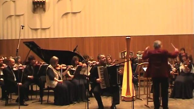 A. Piazzolla: Concerto for bandoneon (Aconcagua) 1st mov't смотреть онлайн