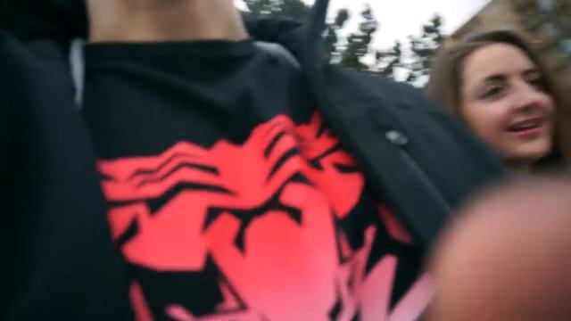 Syma X5SW Review- DRONE TO THE FACE! смотреть онлайн