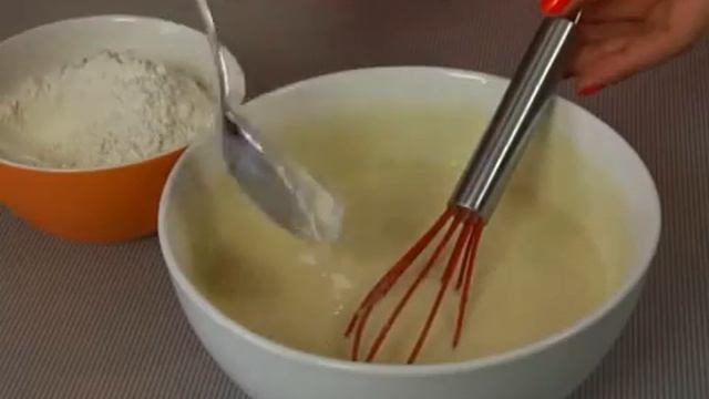 Маффины со сгущенкой для нежданных гостей смотреть онлайн