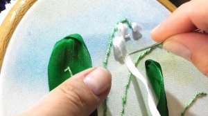 Вышивка лентами. Ландыш. embroidery ribbons Lily of the valley