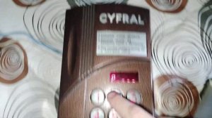???КАК СМЕНИТЬ ТАБЛИЦУ ИНДИВИДУАЛЬНЫХ КОДОВ НА ДОМОФОНЕ CYFRAL CCD2094.1И?