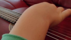 гитара valencia выпущена в 1972 году три четверти 3/4 классическая