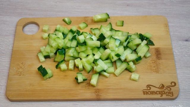 Салат Оливье с курицей