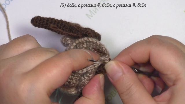 Новогодний олень.Рождественский олень крючком