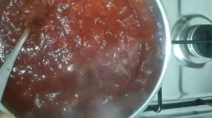 Национальное венгерское лакомство леквар из слив без сахара