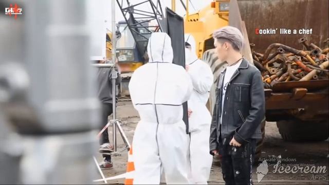 Cooking like a Chef I,m a Five star, Michelin + felix,s glitter hair смотреть онлайн