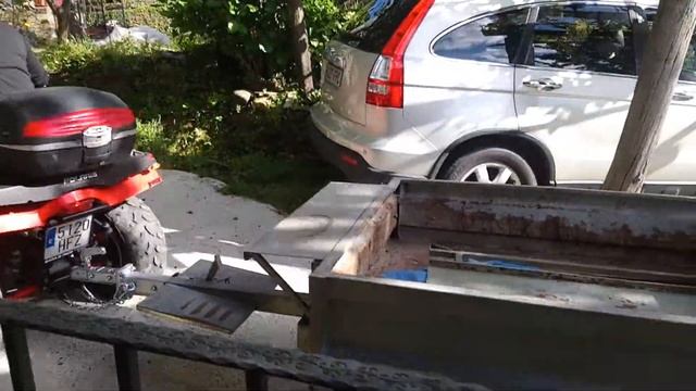 Polaris hawkeye 300 en Marentes смотреть онлайн