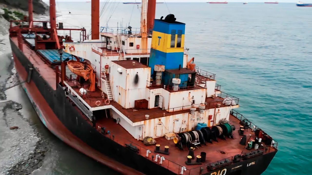 ☠️ Abandoned ship on the Black Sea. Корабль-призрак на Черном море |