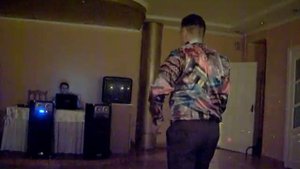 BREAK DANCE-ROBOT STYLE