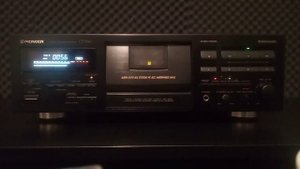 Pioneer CT-S 910 cassette deck