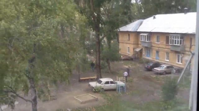 Сильный ветер в Ульяновске смотреть онлайн