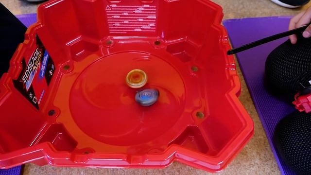 Что ПРИДУМАЛ ЭДИК? Устроил БЕЙБЛЭЙД Турнир в ШКОЛЕ