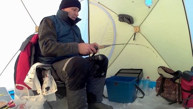 Зимняя рыбалка/Рыбачим на Белоярке в - 30/подледный фидер!