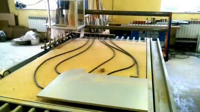 Станок с автосменой инструмента (самодельный)