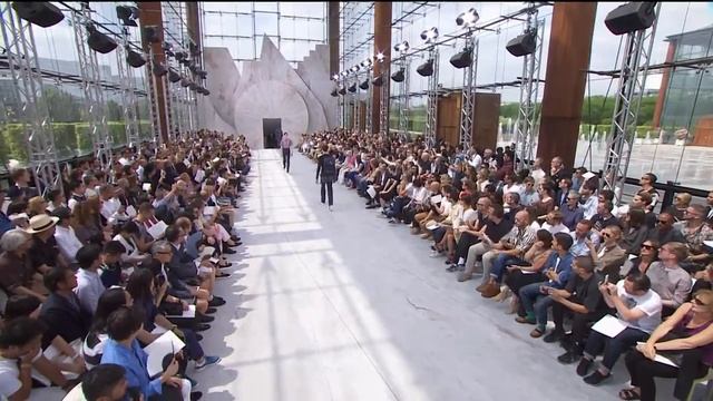 Мужская одежда Louis Vuitton Весна Лето 2015.