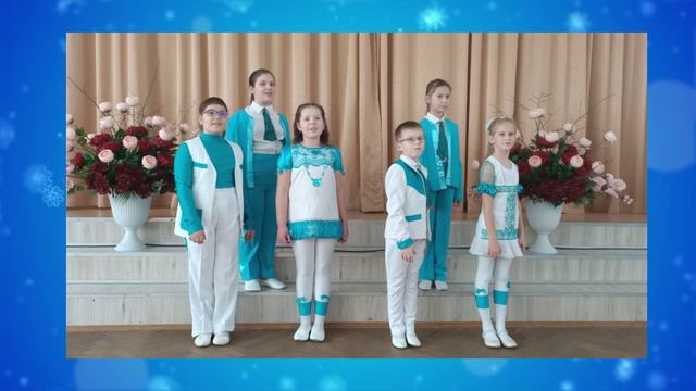 «Если снег идет». Музыка В. Семенова, слова Л. Дымова.