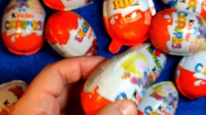 Satisfying Kinder Surprise & Kinder Joy Video   Egg ASMR 17 (2)