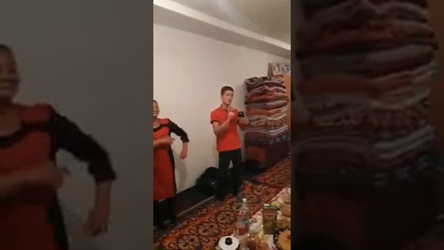 Ағыбаев Нұрқазы - Тәтті тәтті смотреть онлайн