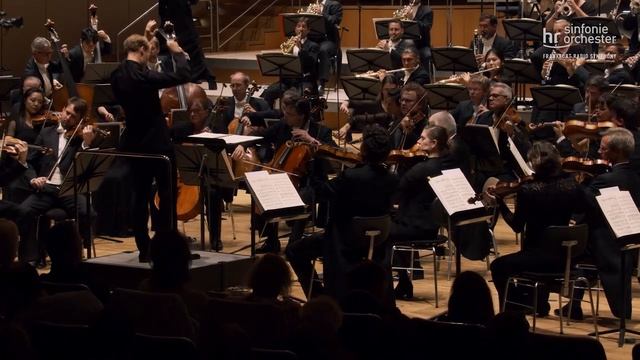 Нино Рота - Симфоническая сюита из балета "La strada". смотреть онлайн