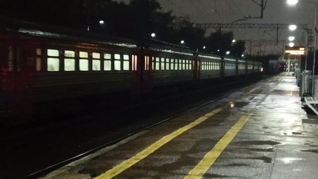 Дождливый день (СПБ-Таварный-Главный Обухово) Платформа Фарфоровская Октябрьская Железная дорога смотреть онлайн