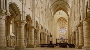 LA CATHÉDRALE DE CHARTRES